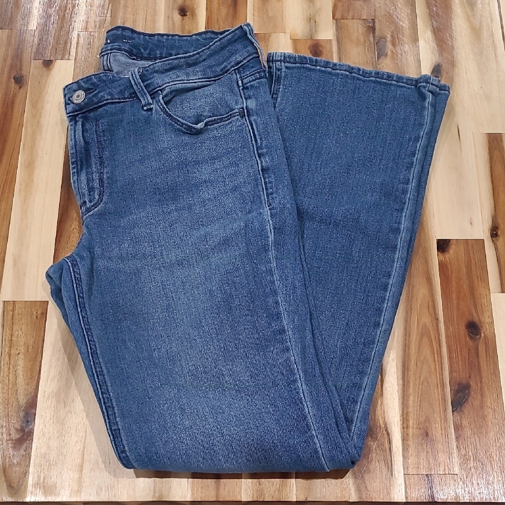 Classic Blue Women's Jeans